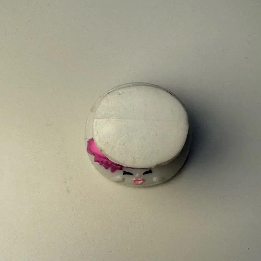 Shopkins Figurine Toni Topper Season Three RARE White Neon Pink Celebration
